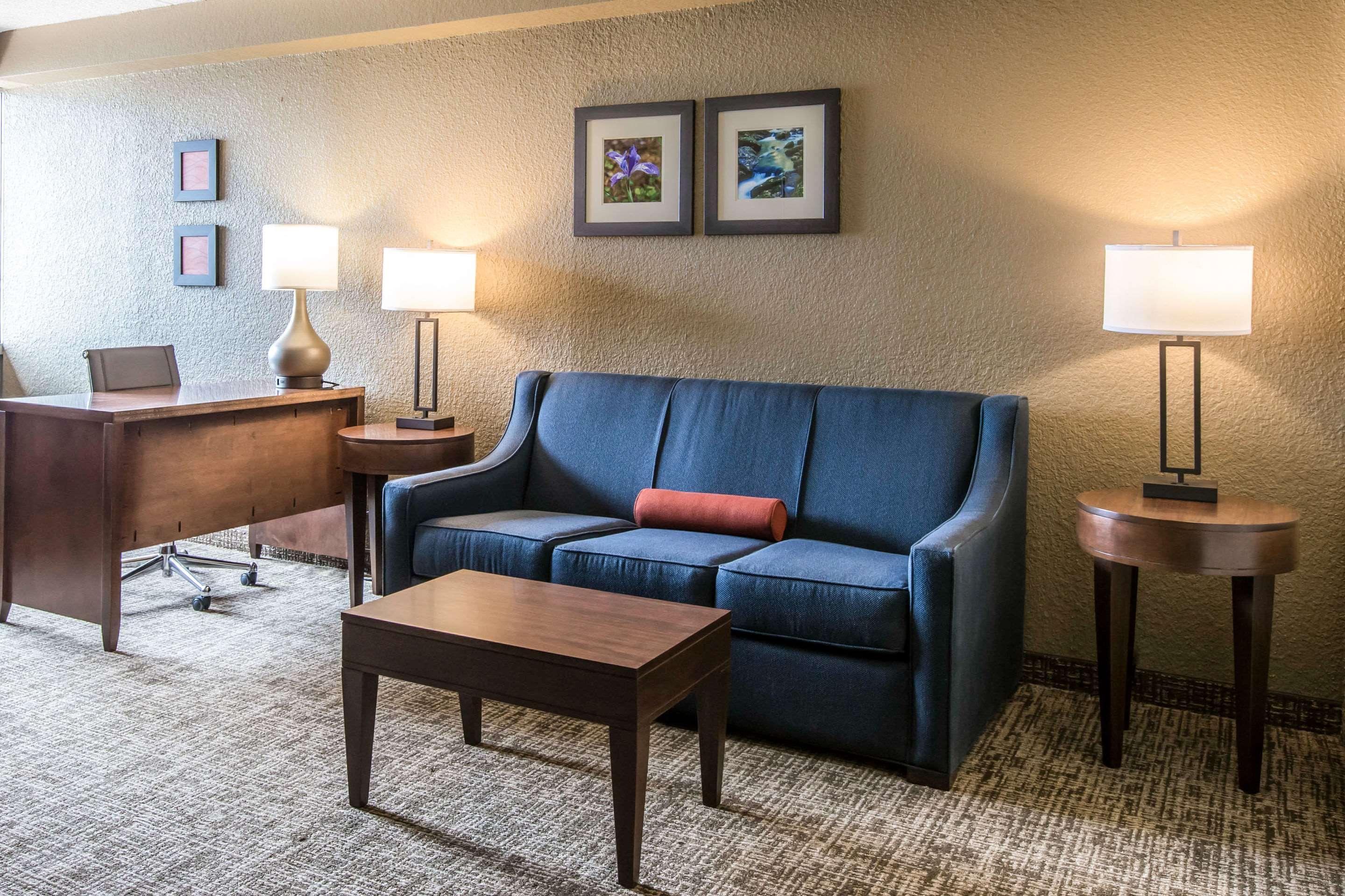 Comfort Inn & Suites Knoxville West Екстер'єр фото