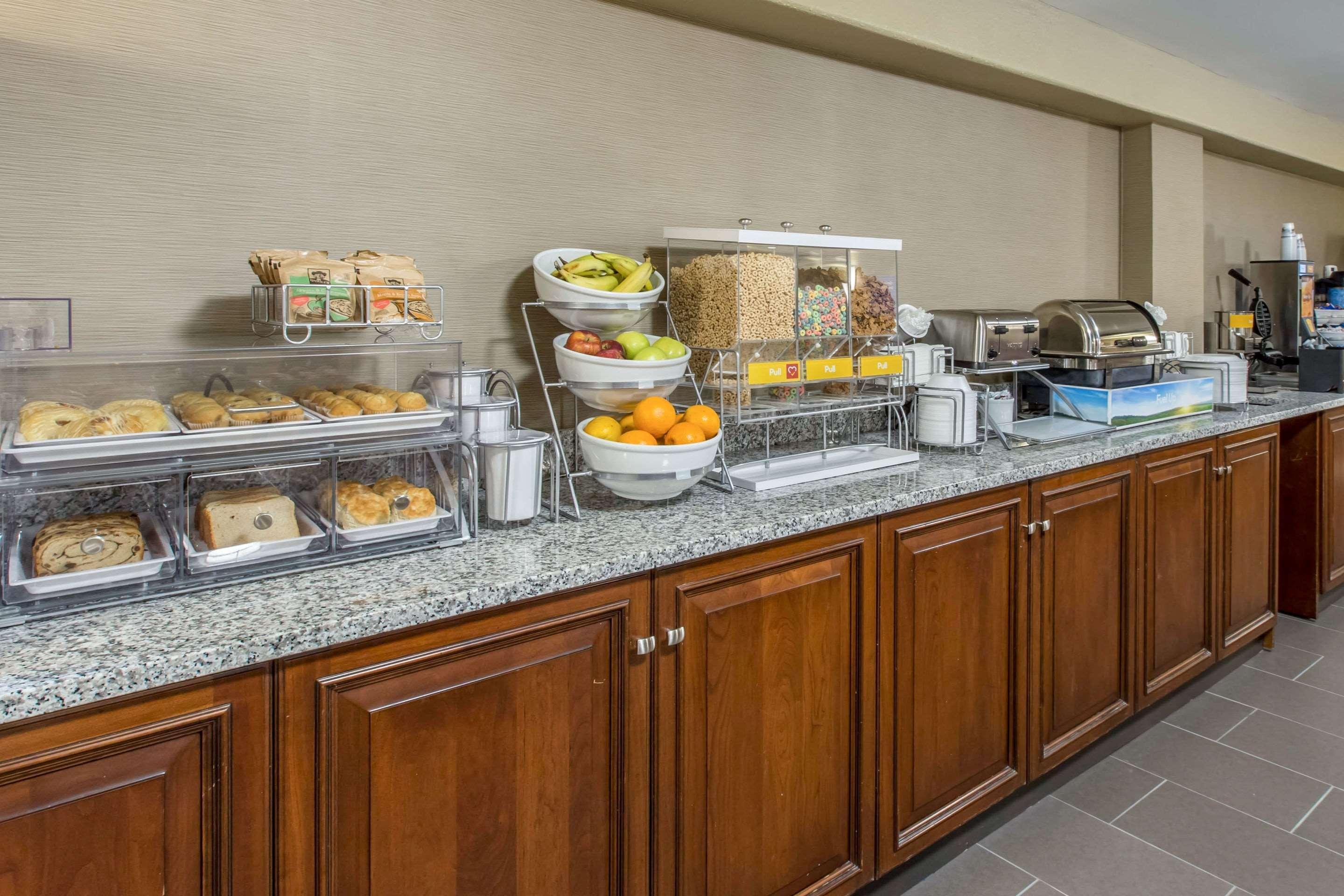 Comfort Inn & Suites Knoxville West Екстер'єр фото